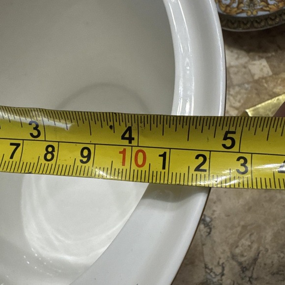 Beautiful Vintage Teapot - Picture 9 of 10